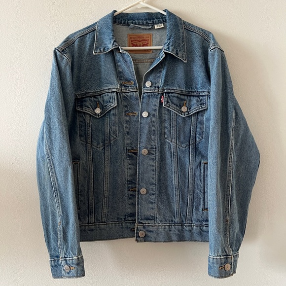 Levi's Ex-Boyfriend Trucker Denim Jacket - Picture 2 of 9
